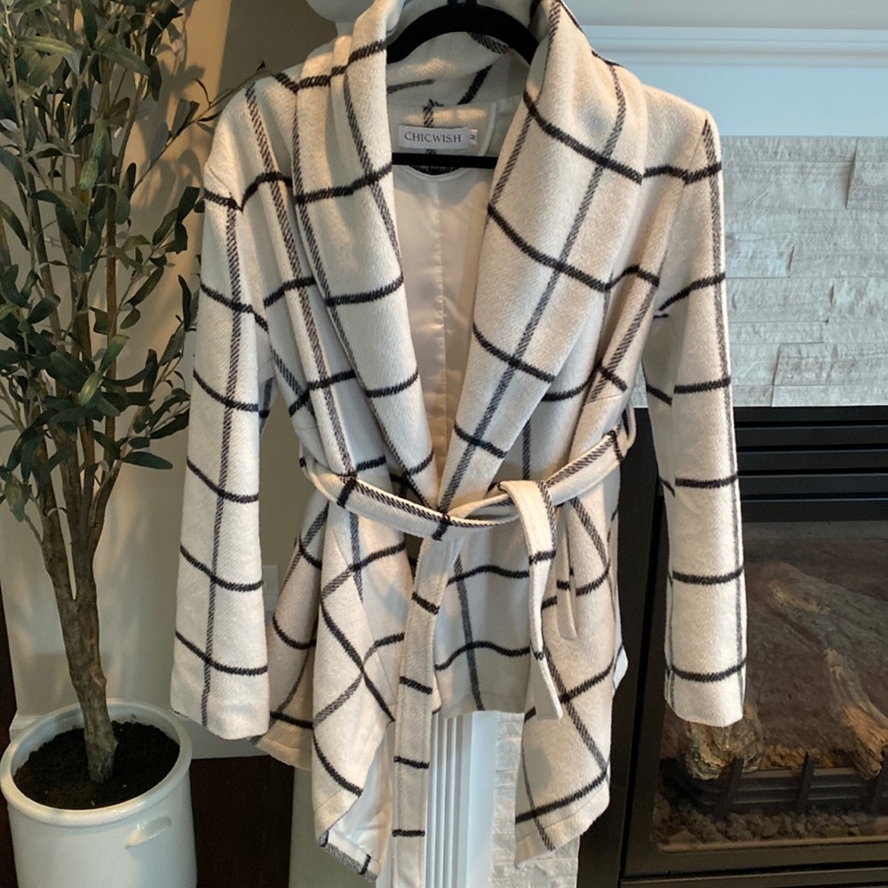 Wool belted Coat
